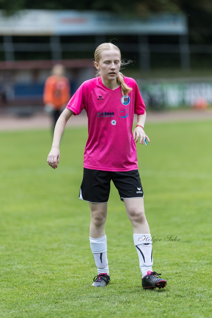 Bild 422 - Loewinnen Cup